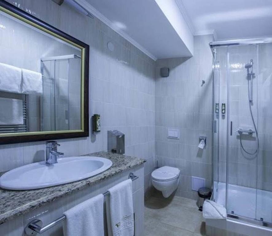 Hotel Bulevard Хунедоара Экстерьер фото