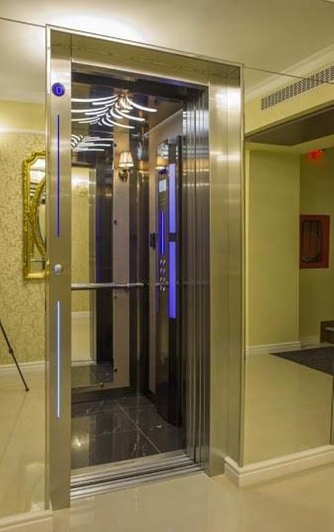 Hotel Bulevard Хунедоара Экстерьер фото
